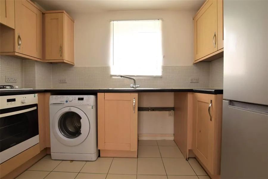 Nightingale Crescent, Harold Wood, RM3, photo 4