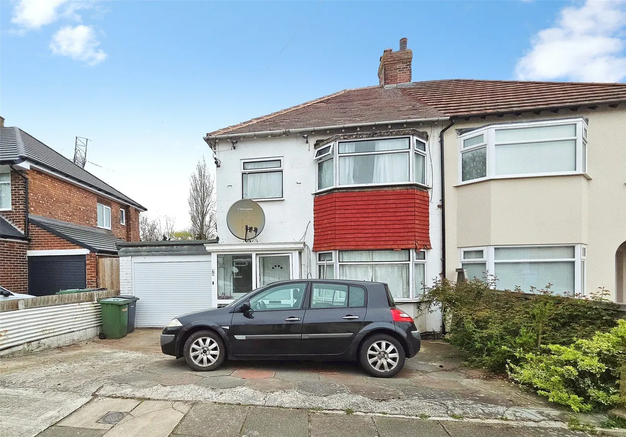 St. David Road, Eastham, CH62, photo 13