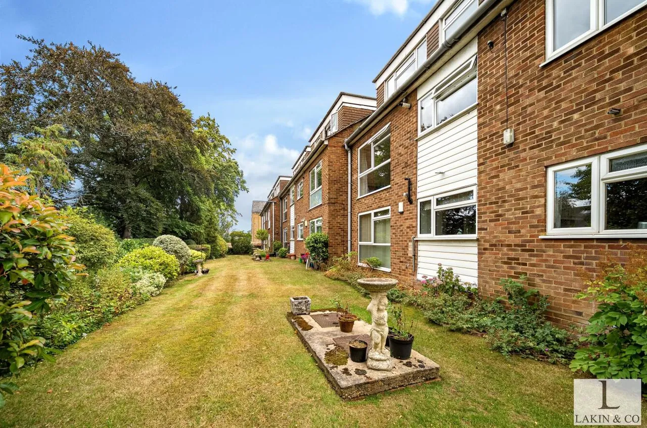 Fairfield Road, Uxbridge, UB8 1AL, photo 11