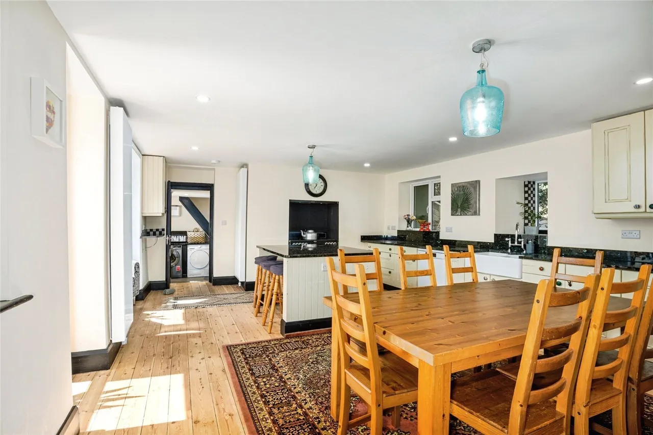 Llanbadarn Fawr, Aberystwyth, SY23, photo 14