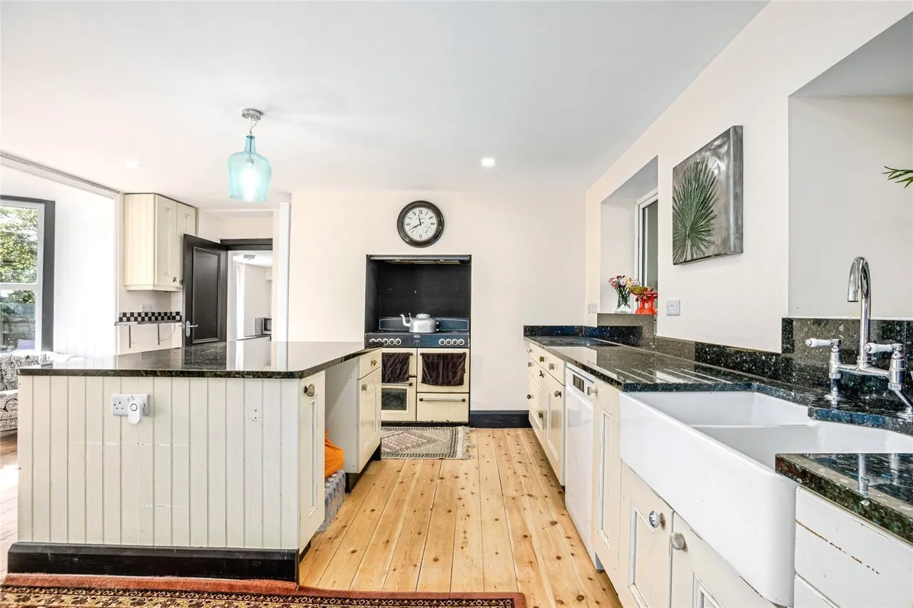 Llanbadarn Fawr, Aberystwyth, SY23, photo 10