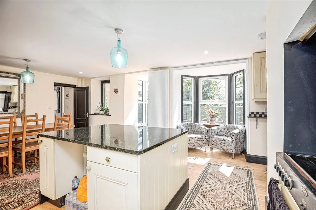 Llanbadarn Fawr, Aberystwyth, SY23, photo 12