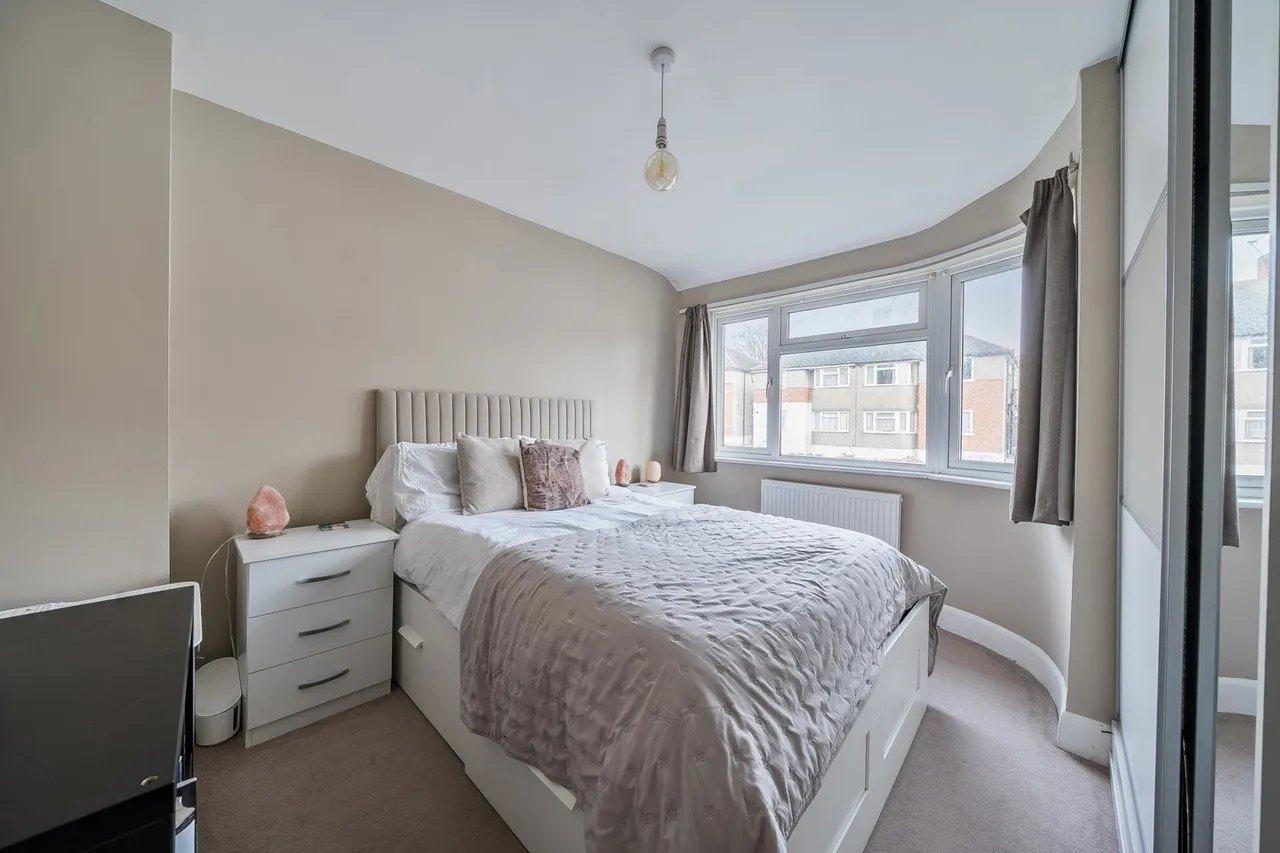Meadowview Road, SE6, photo 4