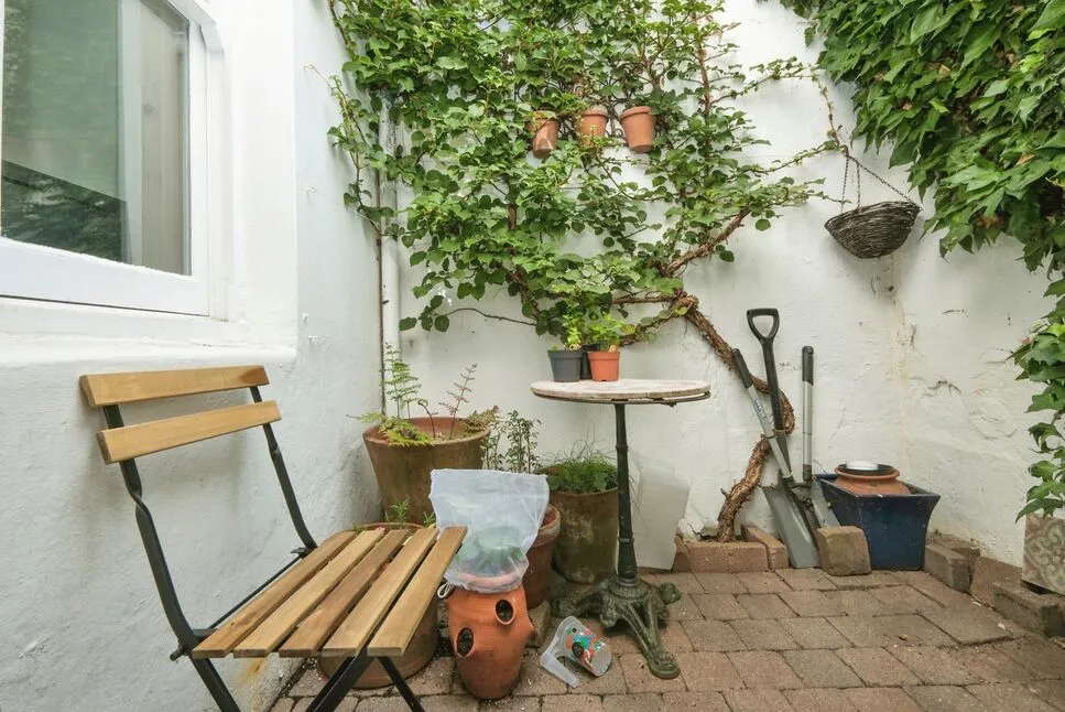 St. Georges Mews, Brighton, East Sussex, BN1, photo 2