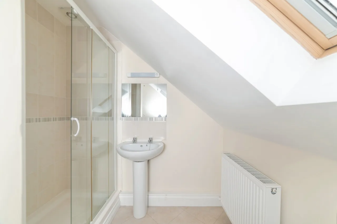 Carmarthen Road, Cross Hands, SA14, photo 18