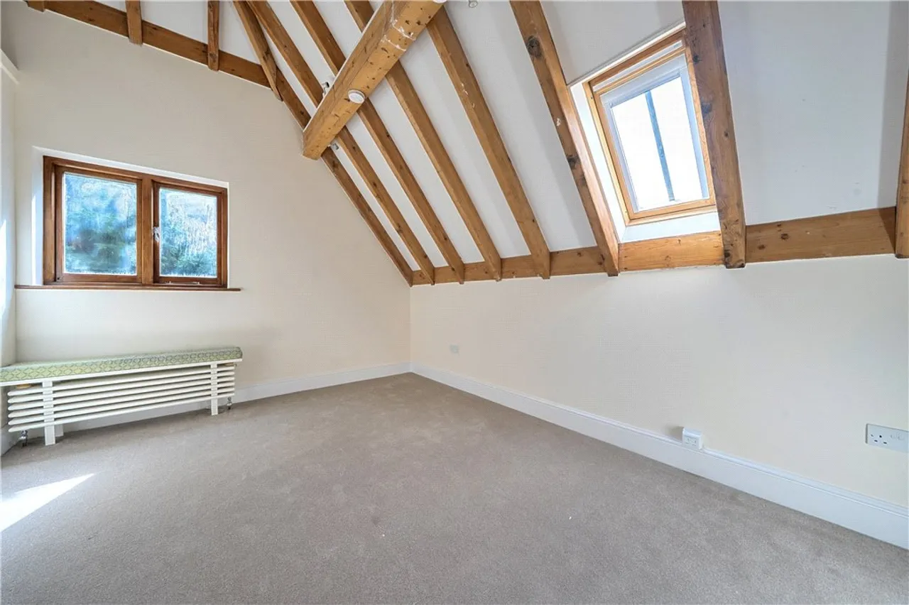 Ringwood Road, Stoney Cross, SO43, photo 16