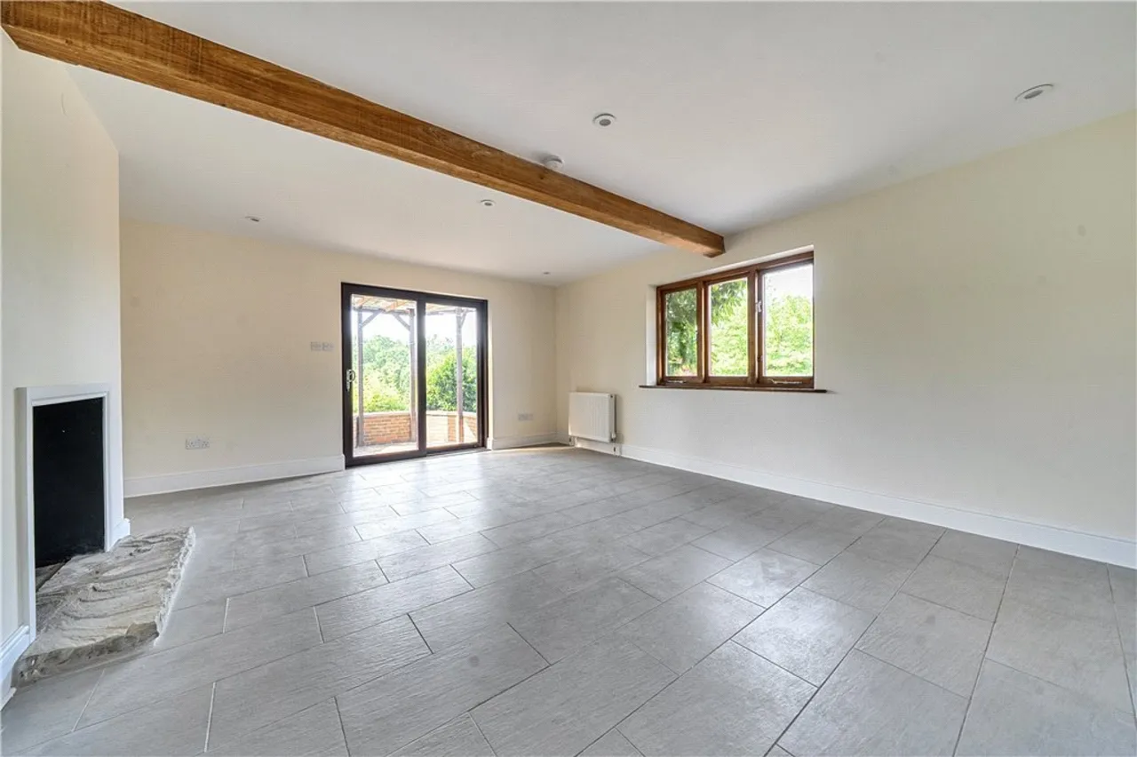 Ringwood Road, Stoney Cross, SO43, photo 10