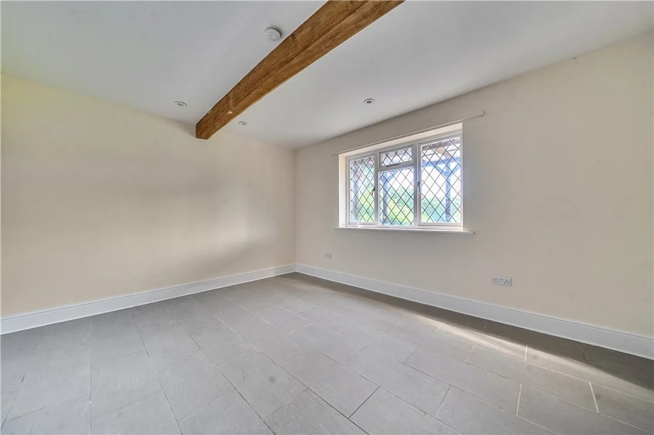Ringwood Road, Stoney Cross, SO43, photo 9