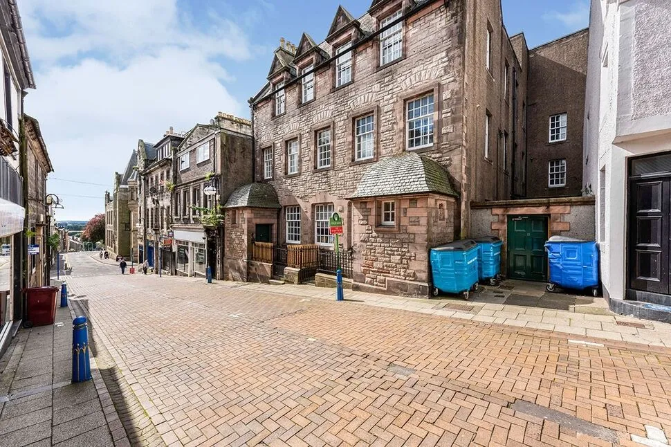 Guildhall Street, Dunfermline, Fife, KY12, photo 9