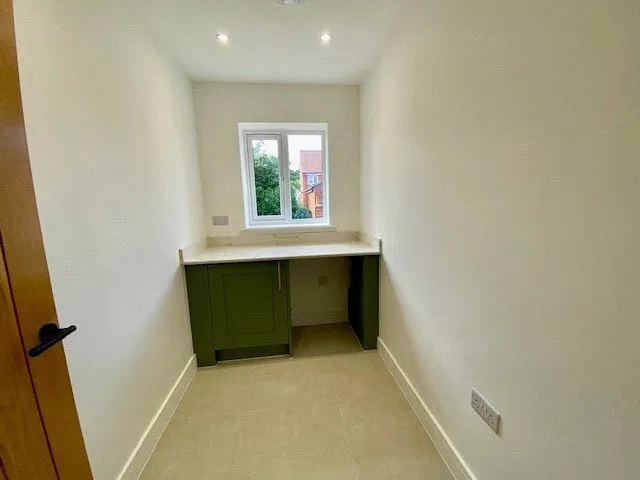 The Street, North Lopham, IP22, photo 8