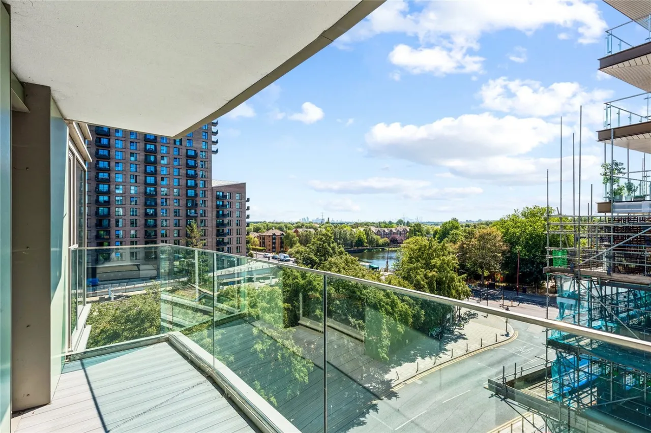 Waterside Way, London, N17, photo 14