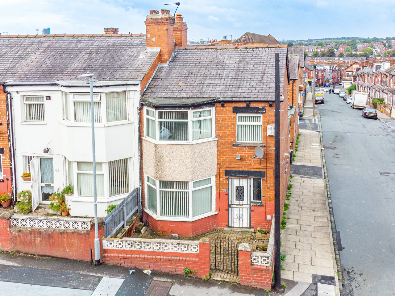 3 bed house for sale, Ashton Road, Harehills, LS8