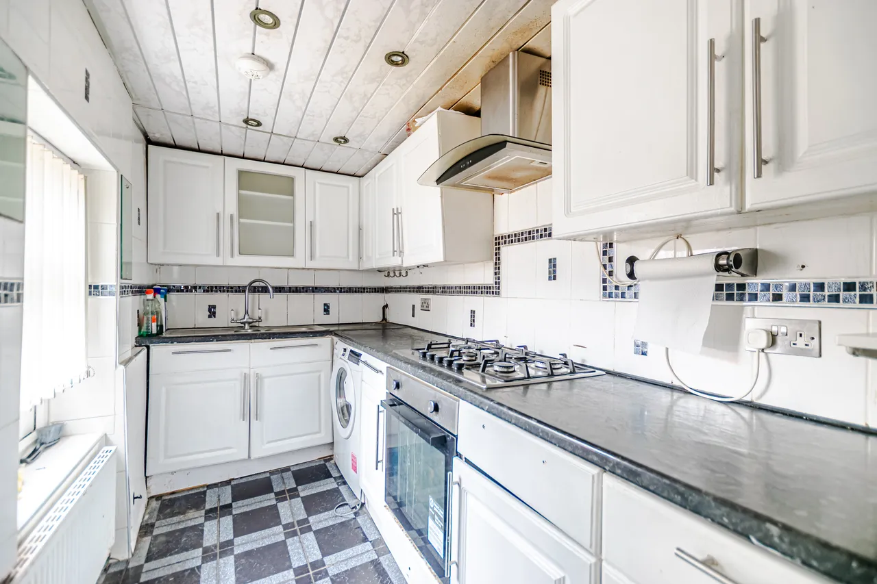 Ashton Road, Harehills, LS8, photo 6