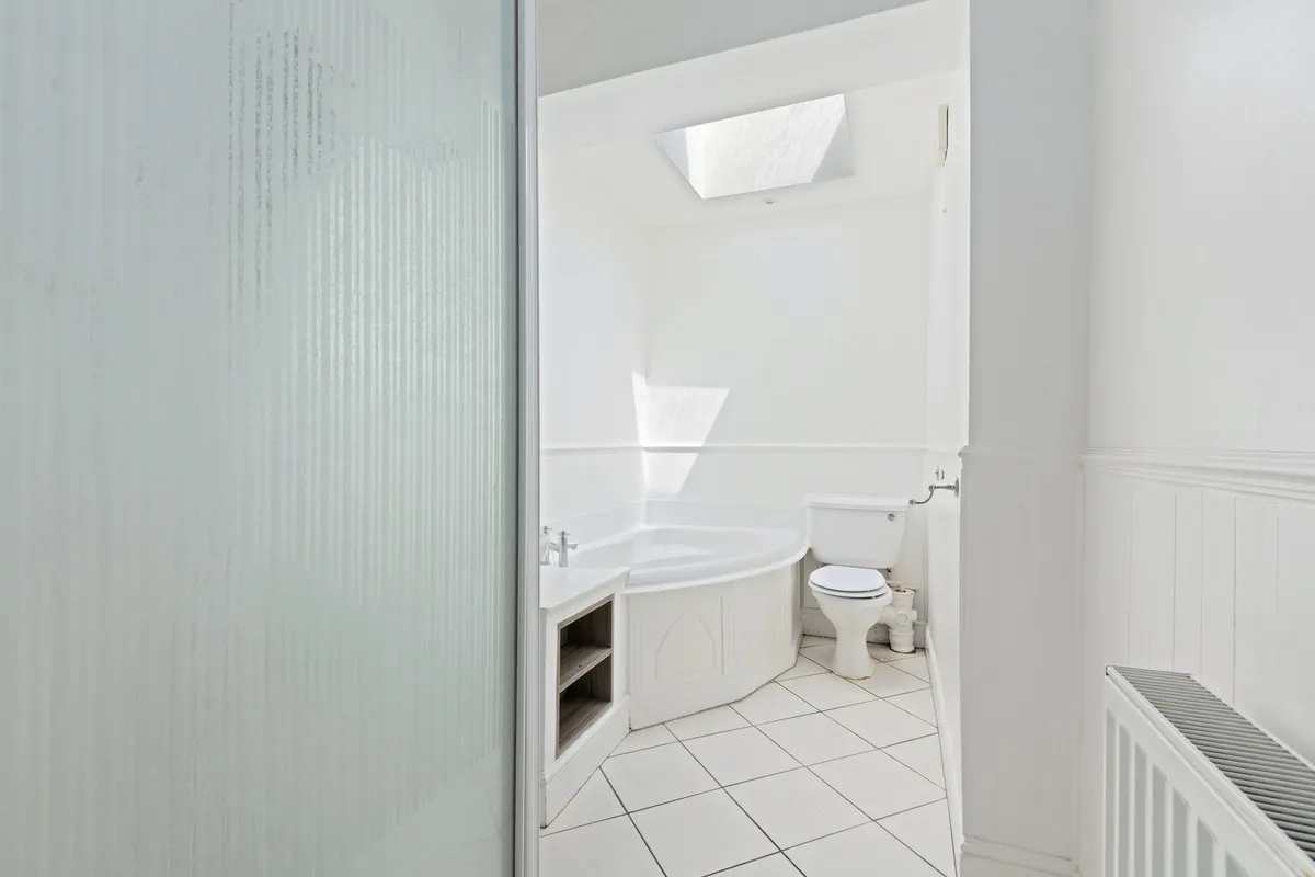 West Drayton, UB7, photo 15