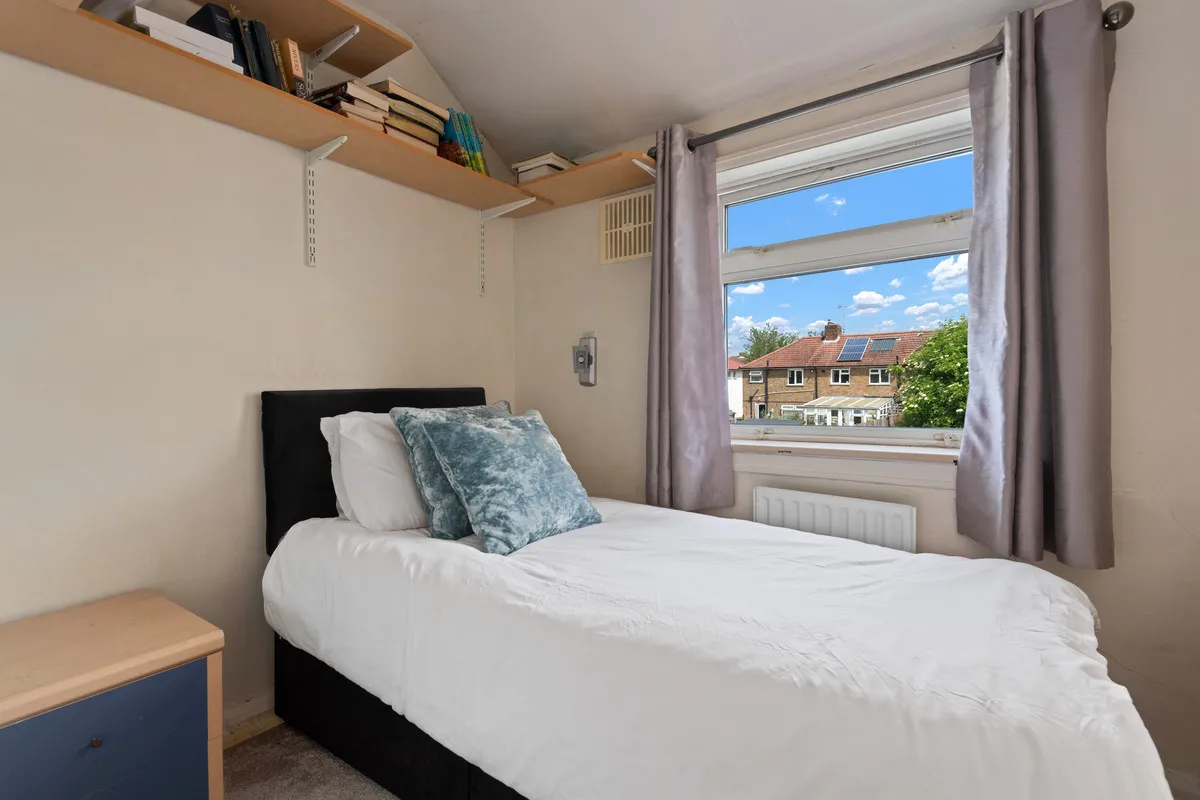 West Drayton, UB7, photo 16