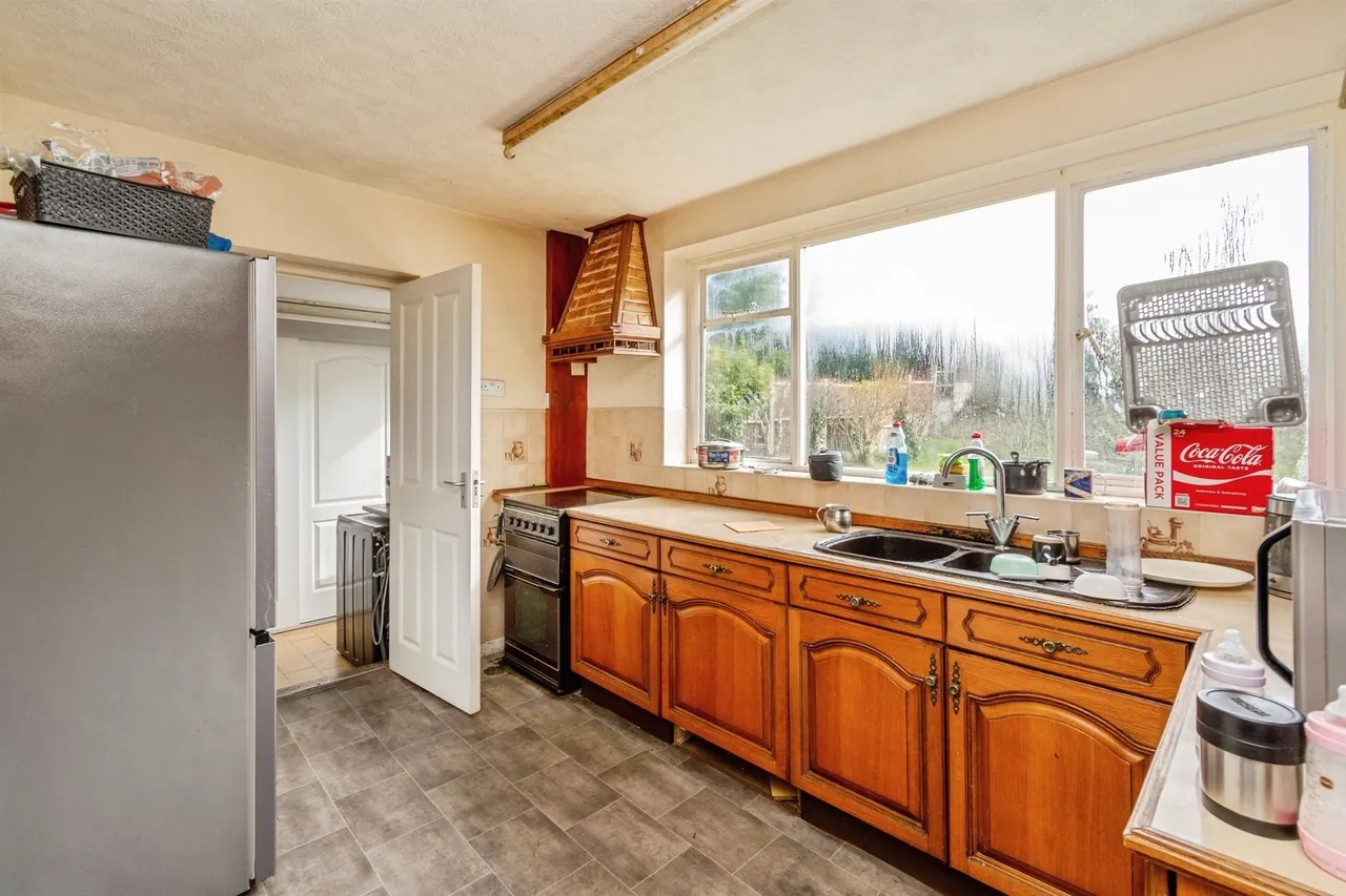 Greenslade Road, Walsall, WS5, photo 2