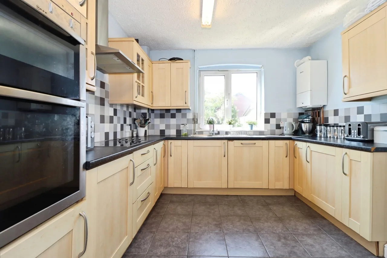 Gayner Road, BRISTOL, Avon, BS7, photo 7