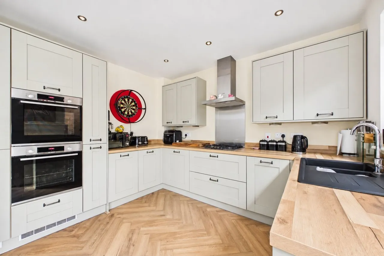 Mason Rise, Leighton Buzzard, LU7, photo 5