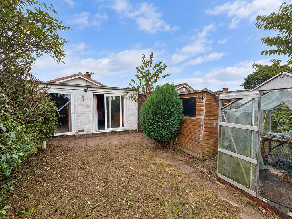 Lilac Lane, Great Wyrley, WS6, photo 15