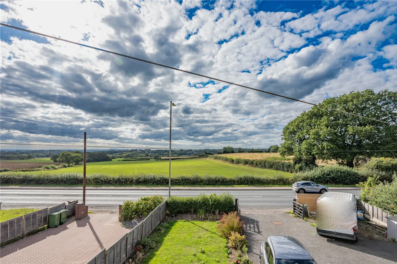 Birmingham Road, Lickey End, B61, photo 10
