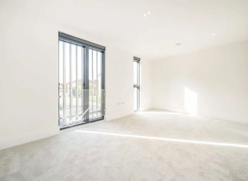 Bryanston Close, Norwood Green, UB2, photo 6