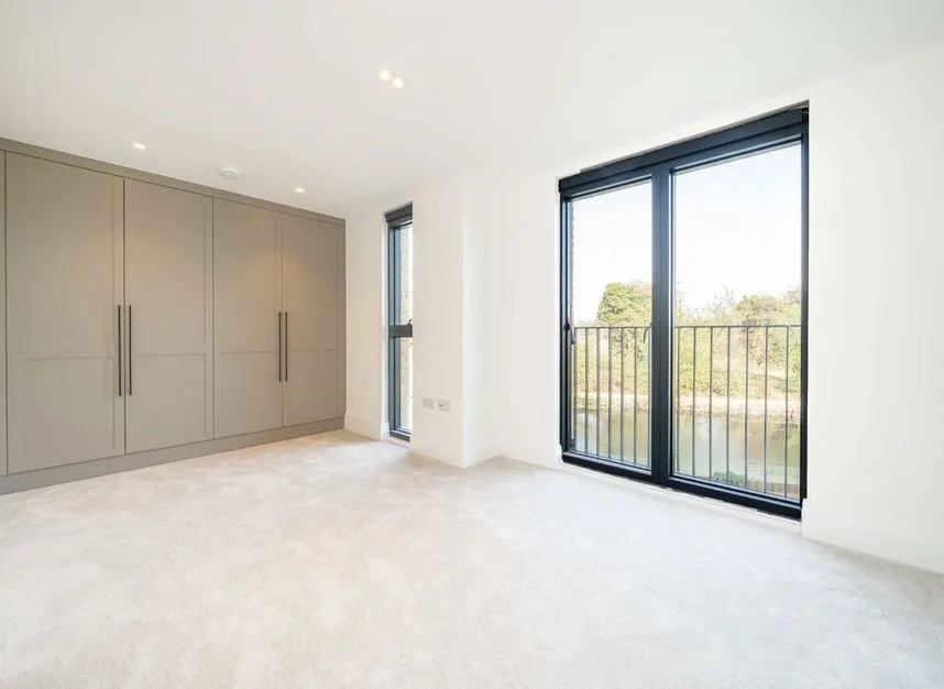 Bryanston Close, Norwood Green, UB2, photo 5