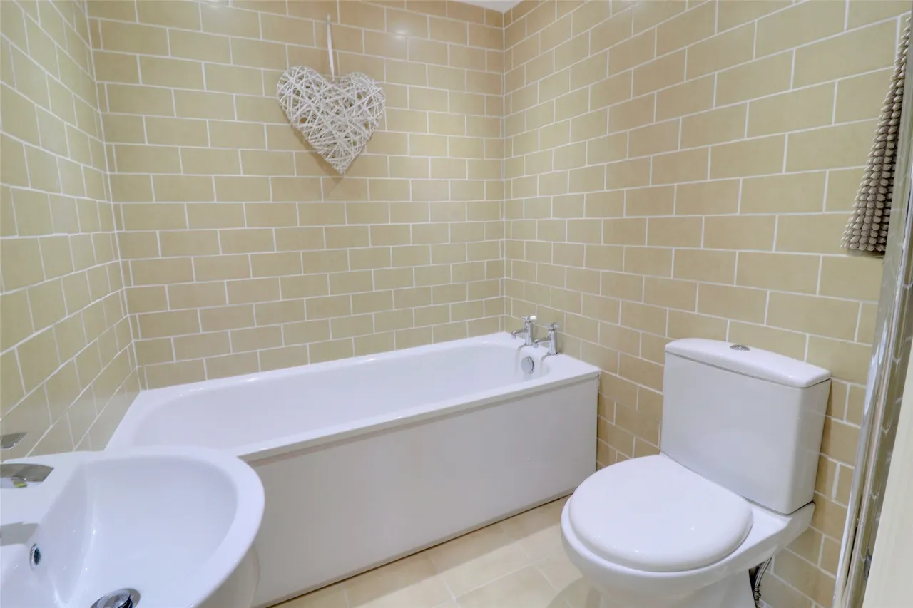 Regent Place, Ilfracombe, EX34, photo 13