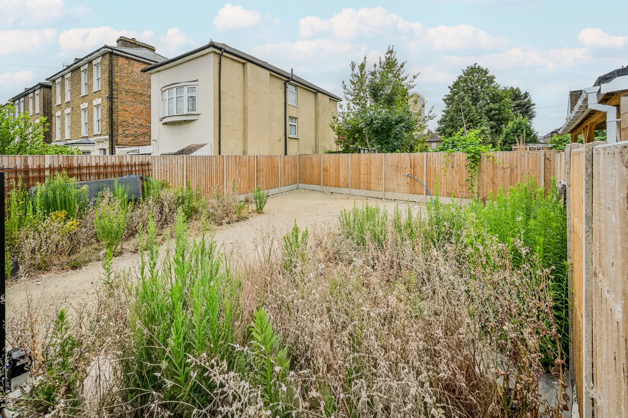 86 Finsbury Road, London, photo 4