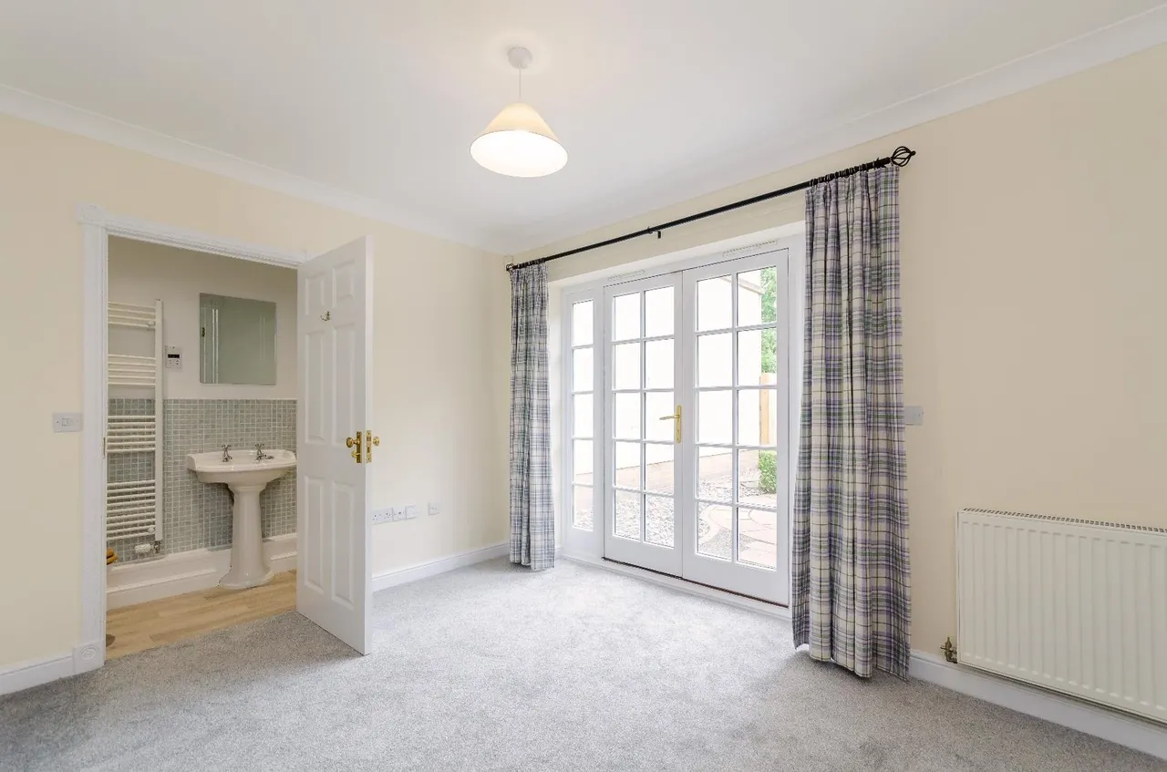 Bishopfields Drive, York, YO26, photo 5