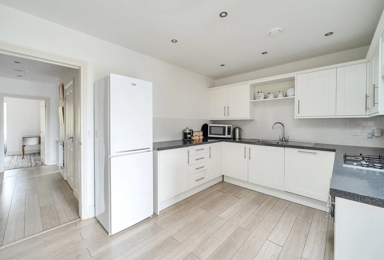 The Spindles, Cheltenham, GL53 0QD, photo 5