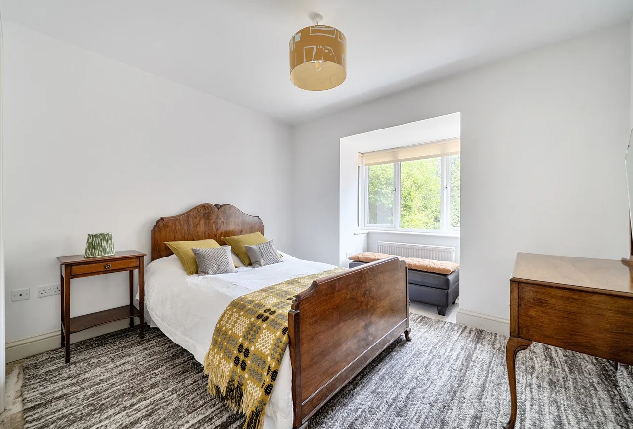 The Spindles, Cheltenham, GL53 0QD, photo 6