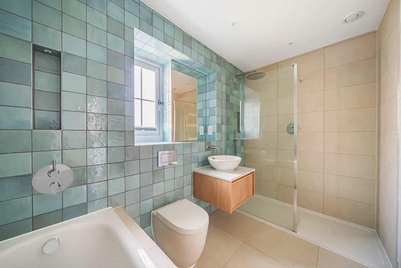 Featherfall Road, Crookham Village, GU51, photo 14