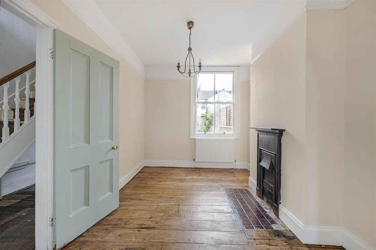 Evelyn Avenue, Newhaven, photo 8