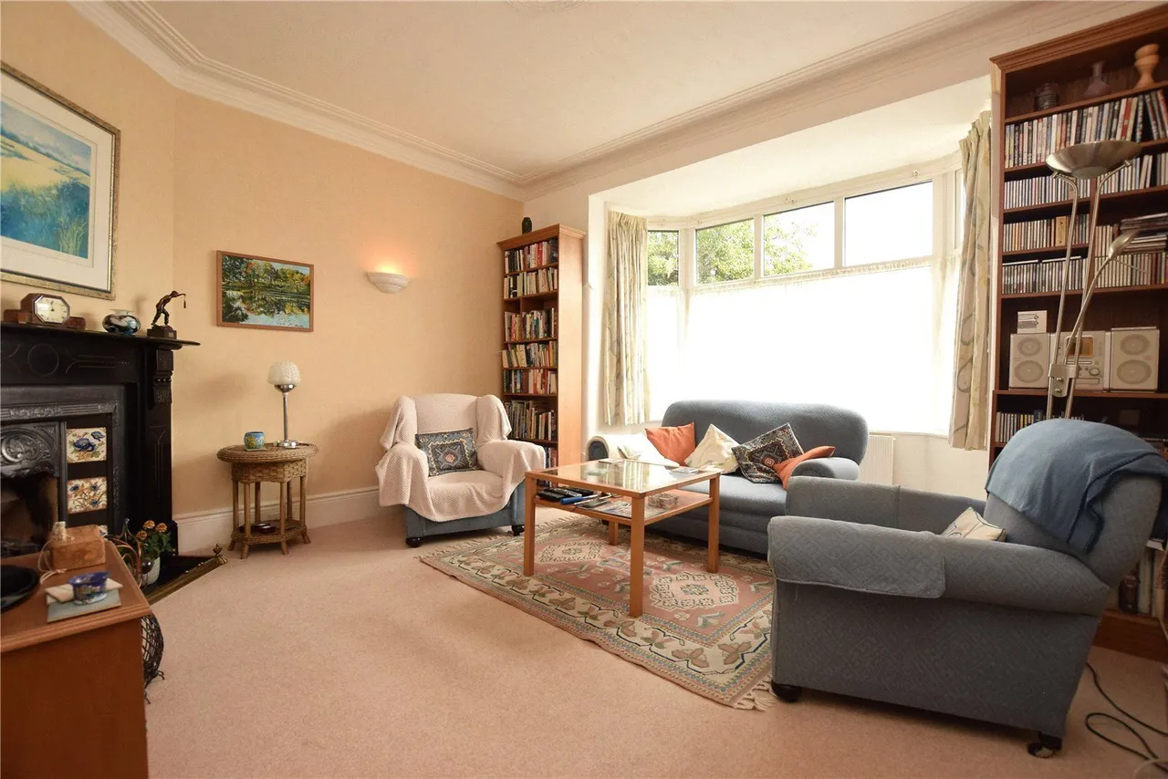 Ayresome Terrace, Roundhay, LS8, photo 2