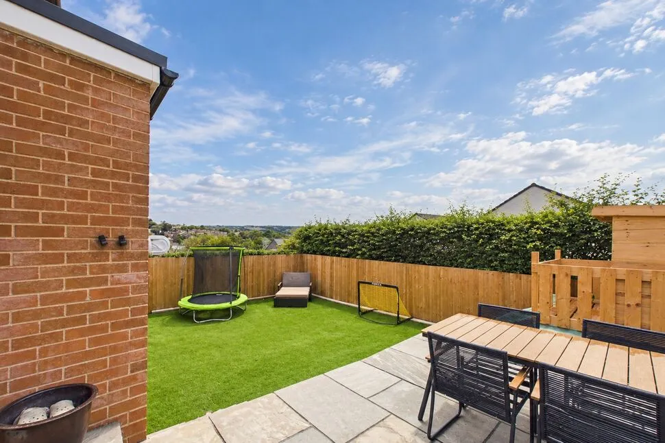 Quaker Lane, Cleckheaton, West Yorkshire, BD19, photo 10