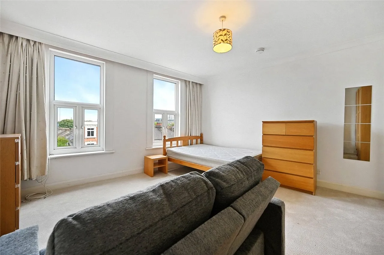 1 bed flat for sale — Uxbridge Road, London, W12