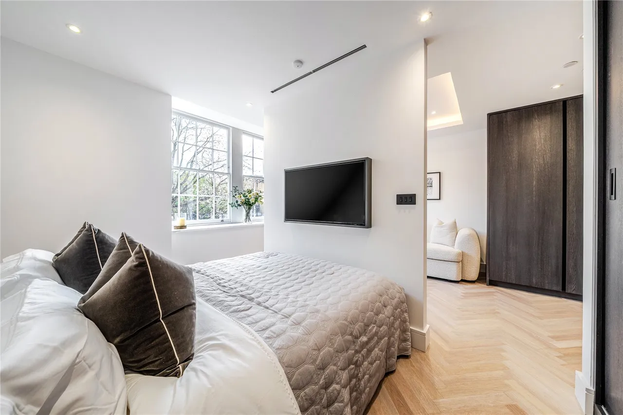 Brigade Court, London, SE1, photo 8
