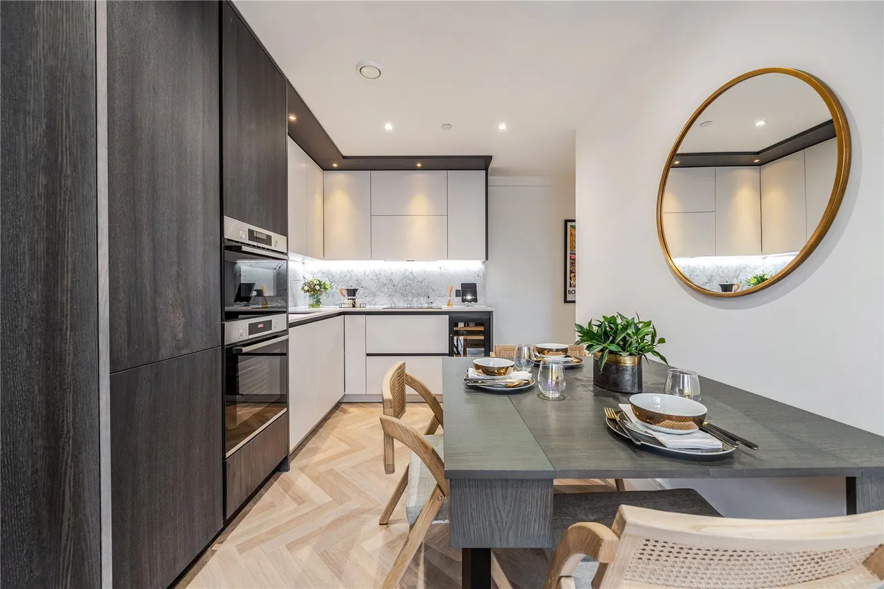 Brigade Court, London, SE1, photo 12