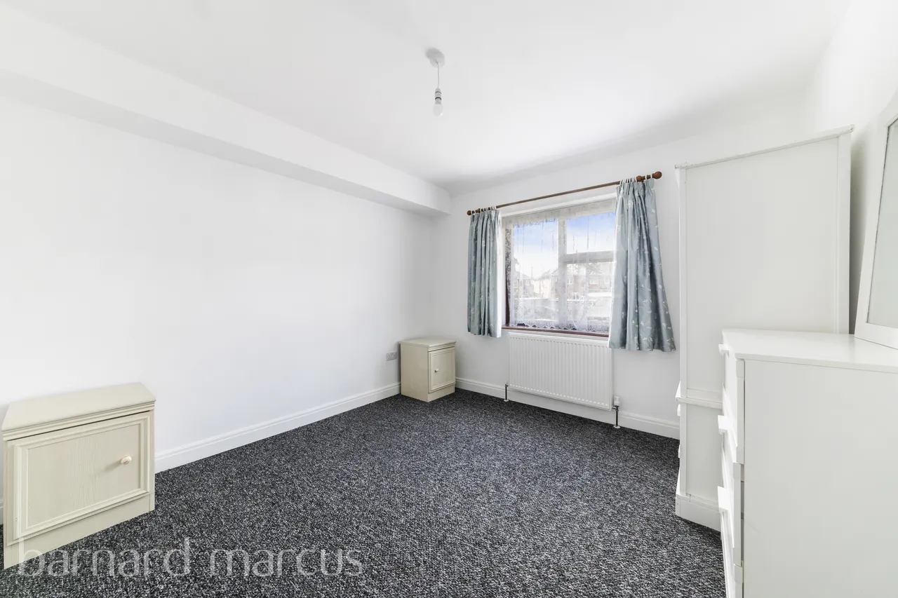 Winchcombe Road, CARSHALTON, photo 7