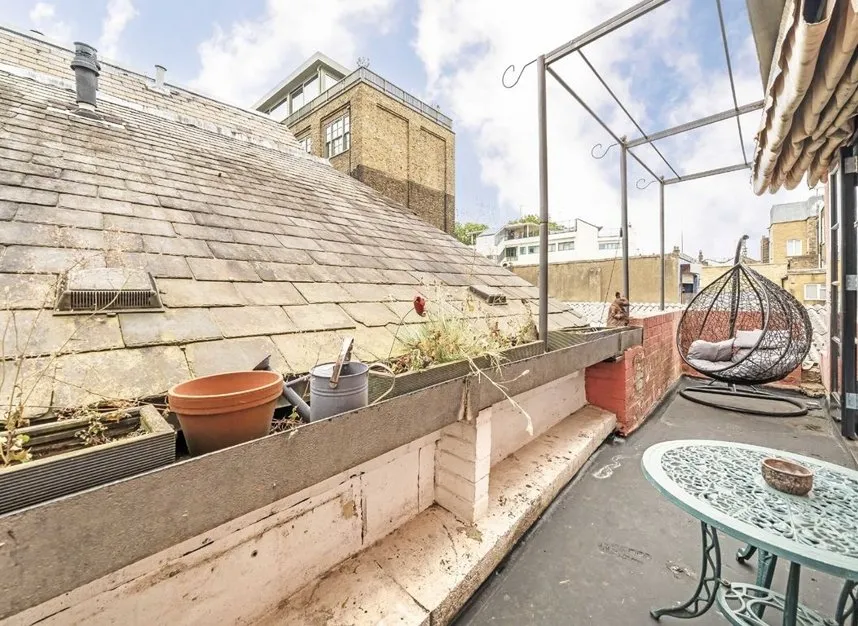 Chalk Farm Road, Camden Town, NW1, photo 4