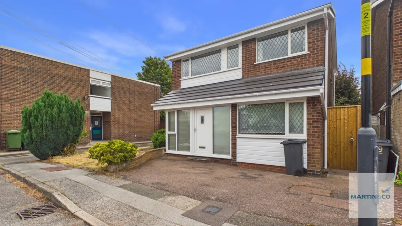 3 bed house to rent — Ludford Close, Sutton Coldfield