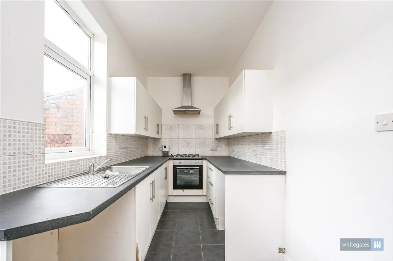 Cronton Avenue, Whiston, L35, photo 7