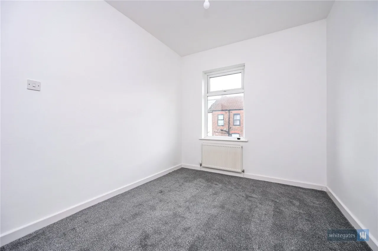 Cronton Avenue, Whiston, L35, photo 15