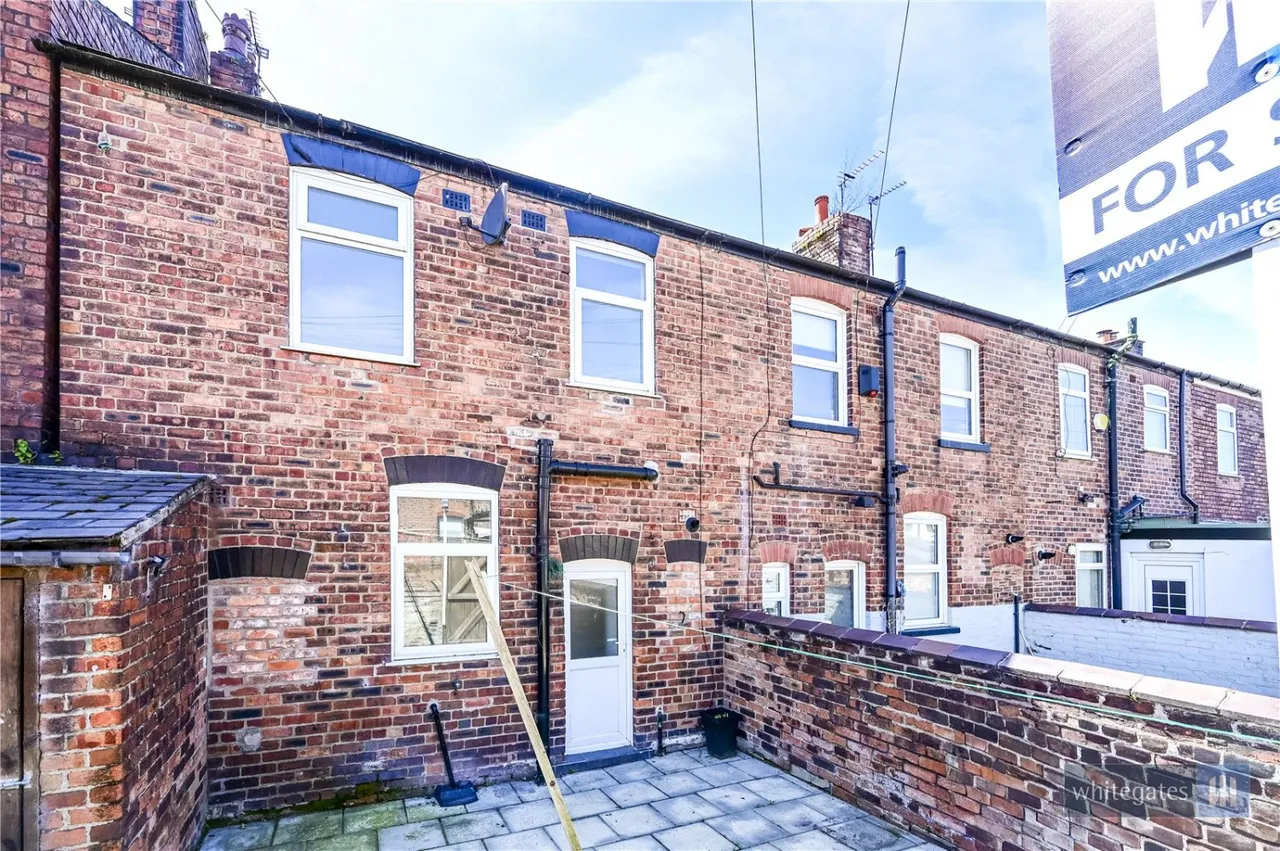 Cronton Avenue, Whiston, L35, photo 17
