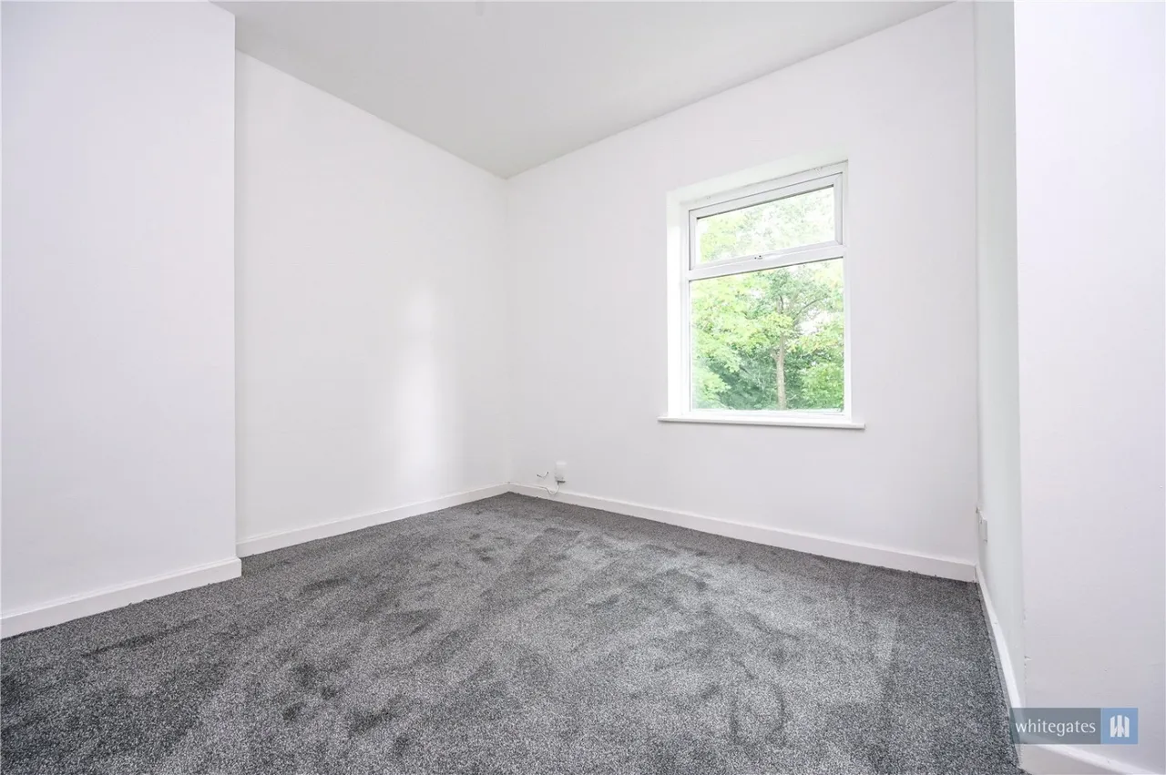 Cronton Avenue, Whiston, L35, photo 12