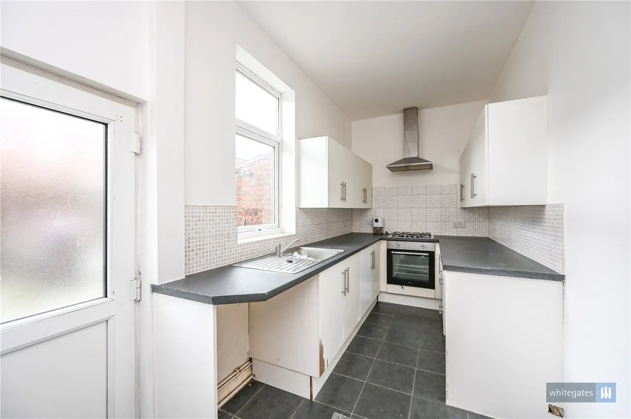 Cronton Avenue, Whiston, L35, photo 8