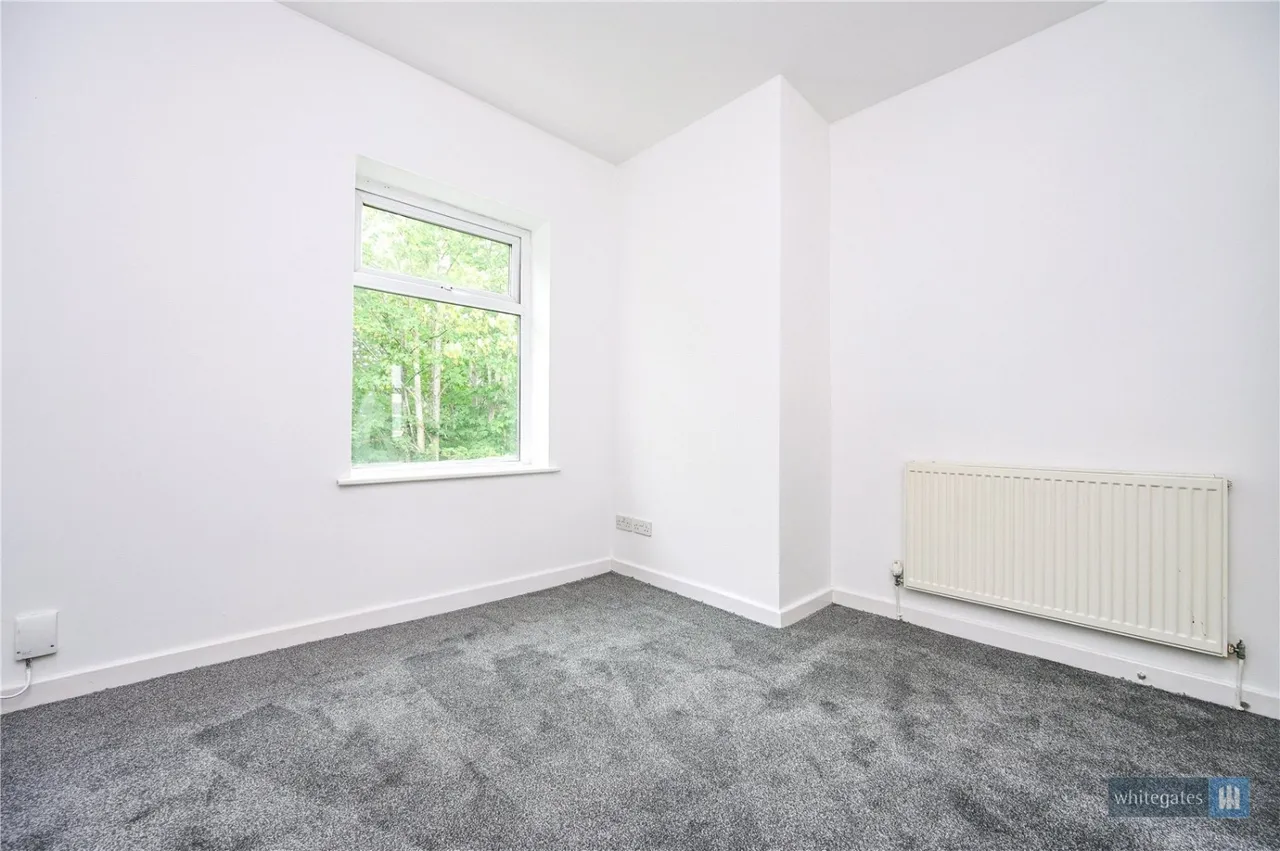 Cronton Avenue, Whiston, L35, photo 13