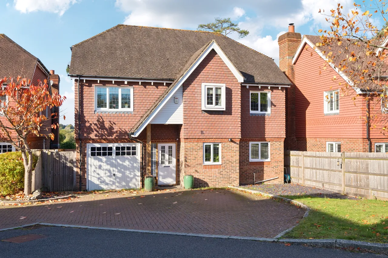 6 bed house for sale, Linfield Lane, Ashington, RH20