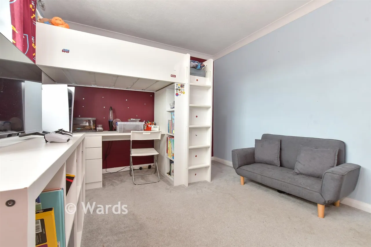 Kingfisher Court, Herne Bay, CT6, photo 9