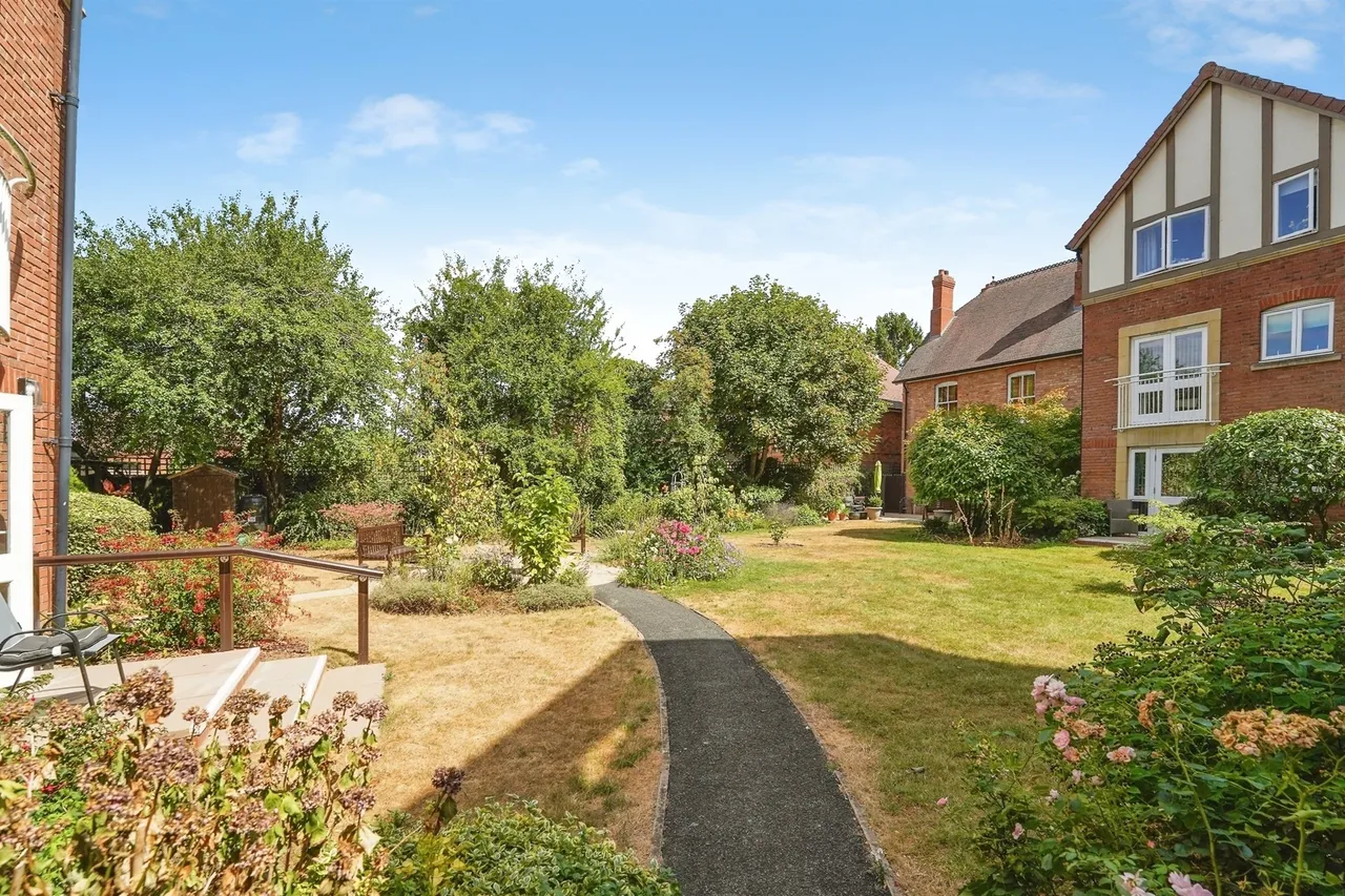 Worcester Road, Malvern, WR14, photo 8